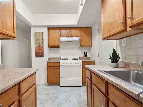 1938 Dodge Ave UNIT 1