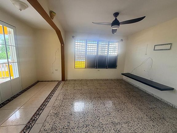 4th image of Carr 411 Km #.2