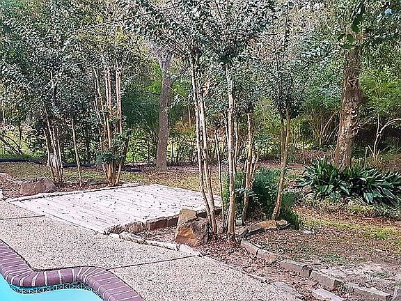 3rd image of 5126 Pine Cliff Dr