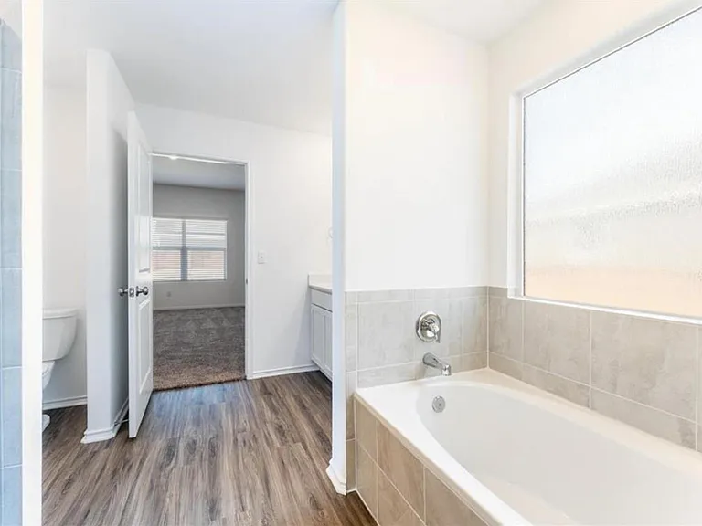 381 Jack Ryan St — Photo 20