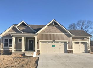 3217 Braeburn Ct #11, Jenison, MI 49428