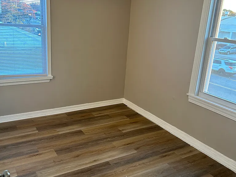 419 S Saginaw Rd #1 — Photo 8