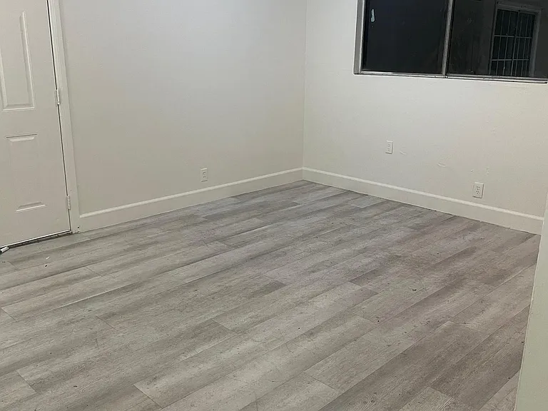 10430 Amherst Ave #1 — Photo 8
