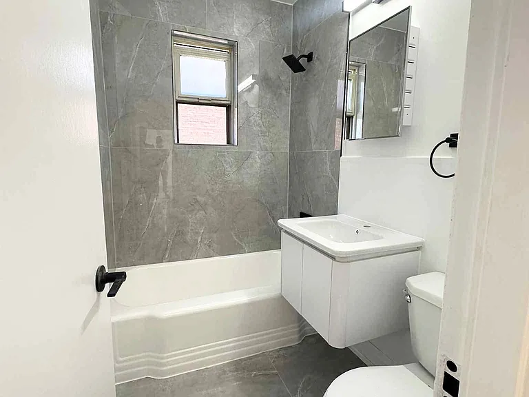155 Stinson St #3 — Photo 5