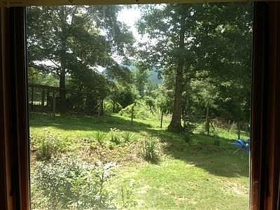 Side yard fenced in