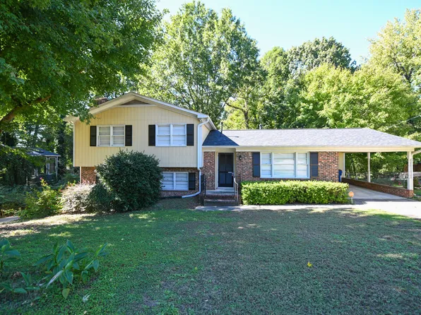 3109 Edgetone Dr, Raleigh, NC 27604