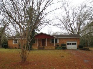 225 Cindy Dr, Thomasville, GA 31792