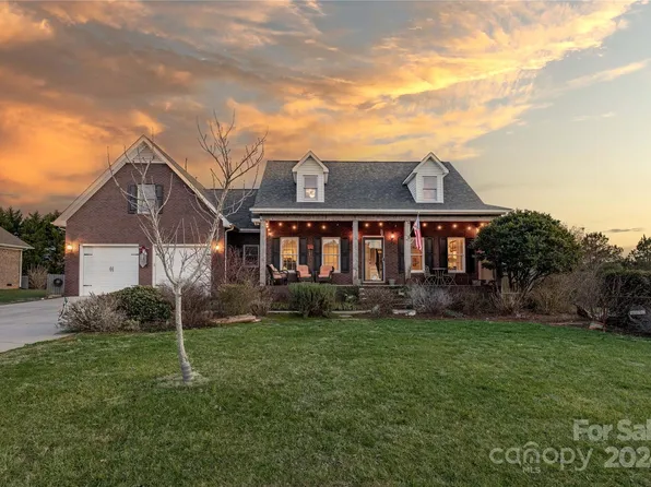 2805 Noritake Trl, Albemarle, NC 28001