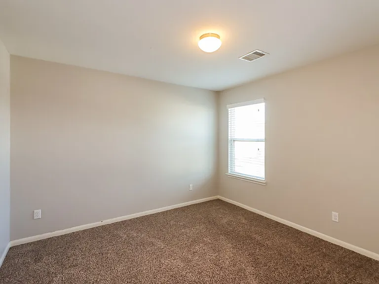 21822 Octavia Way — Photo 18
