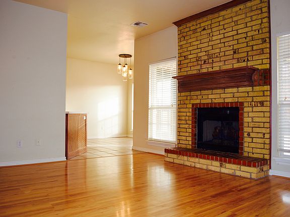 2nd image of 4612 Stag Horn Dr