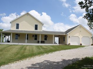7557 Boettner Rd, Saline, MI 48176