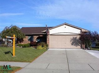 45726 Scott St, Macomb, MI 48044