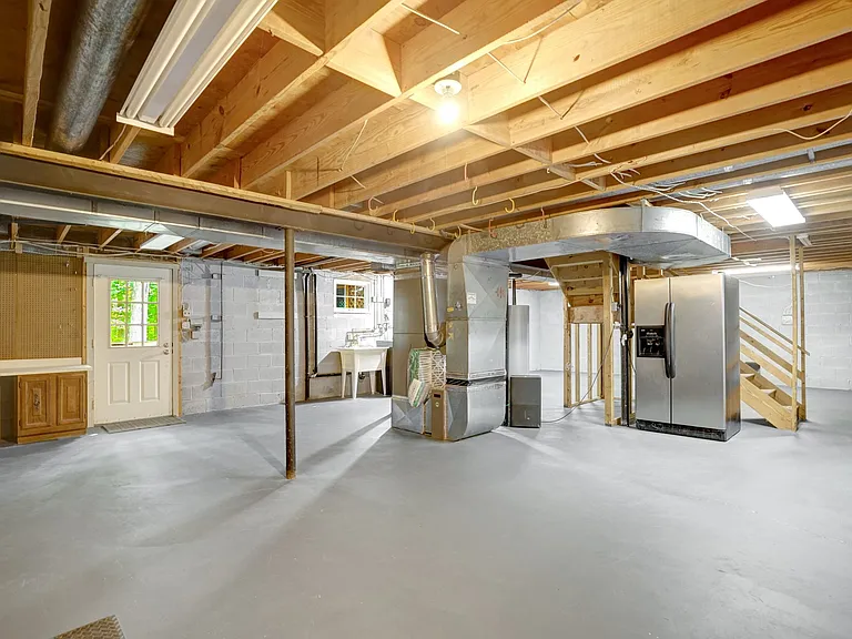 7217 Reservation Dr — Photo 45