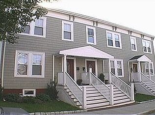 35 Lowell St, Somerville, MA 02143
