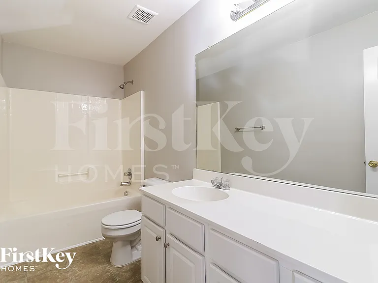 6483 Stonelake Pl SW — Photo 13