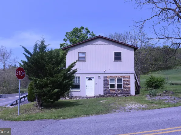 109 Corner Rd, Big Cove Tannery, PA 17212