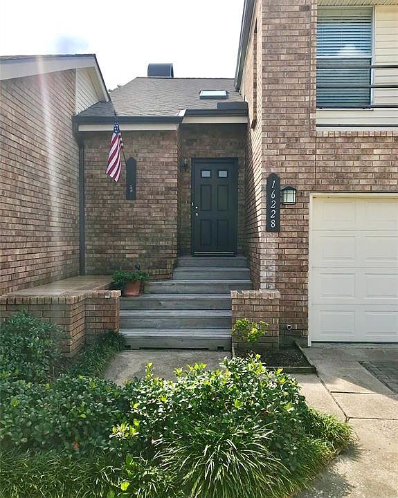 1st image of 16228 Seahorse Dr