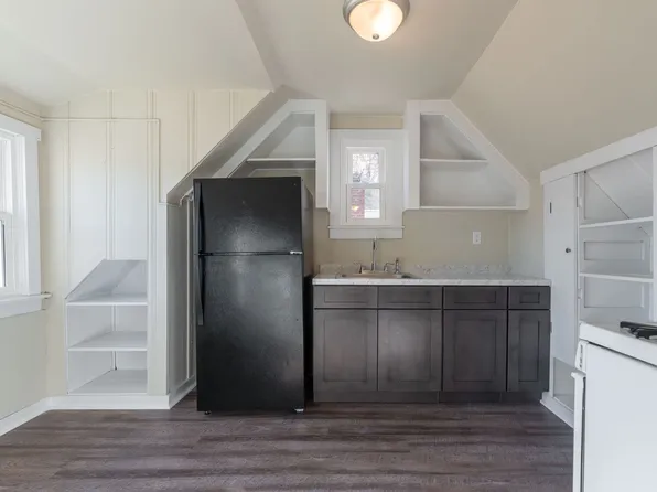 610 W State St #A-b, Springfield, MO 65806