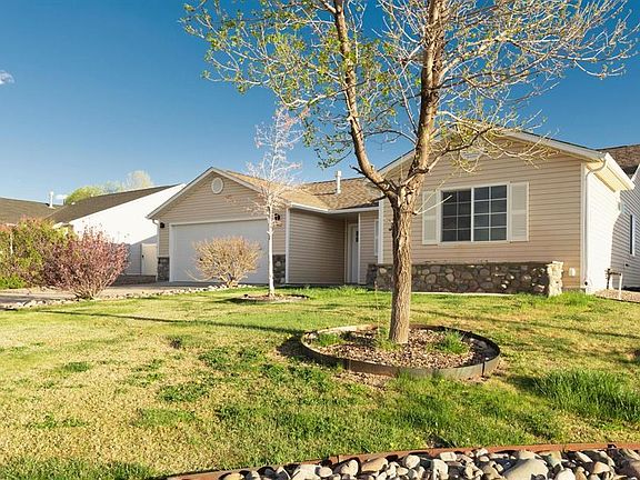 2nd image of 1512 Branding Iron Drive