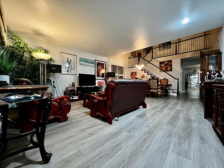 64 Spikerush Cir — Photo 3