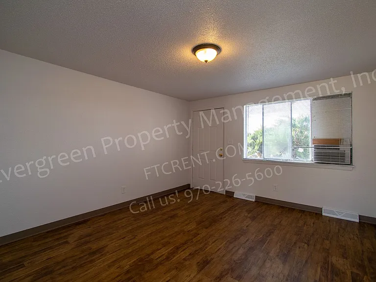4912 S Iowa Ave — Photo 15