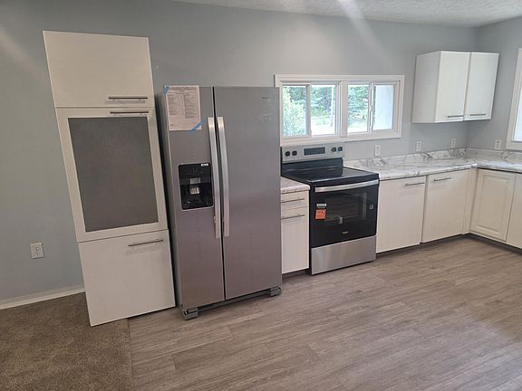 2nd image of 3696 S Locust Ave