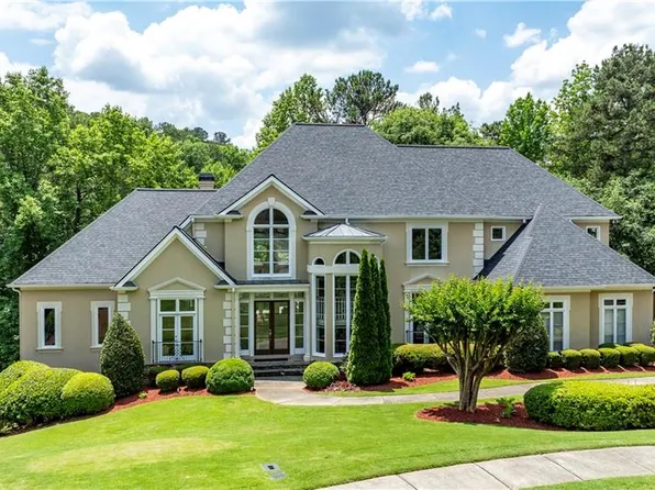 460 Verdi Ln, Sandy Springs, GA 30350