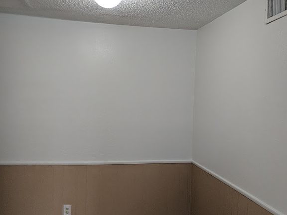 5th image of 308 N 18th St #18