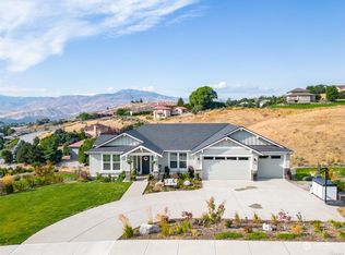 217 Burch Hollow Ln, Wenatchee, WA 98801