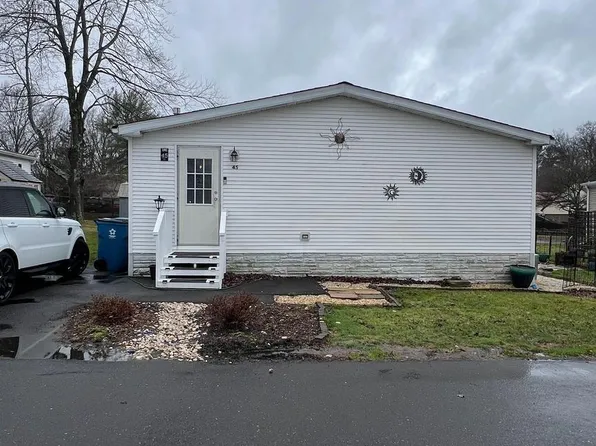 45 Maple Ct, Doylestown, PA 18901