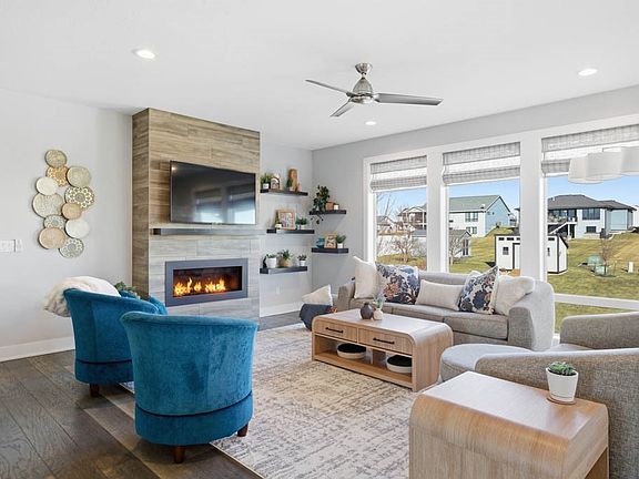 3rd image of 16333 Springbrook Trl