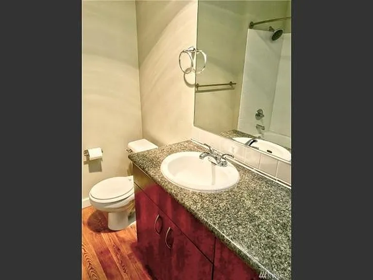 108 5th Ave S #301 — Photo 7