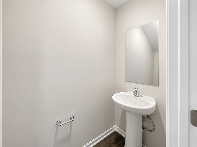 1224 Nia Rd — Photo 10