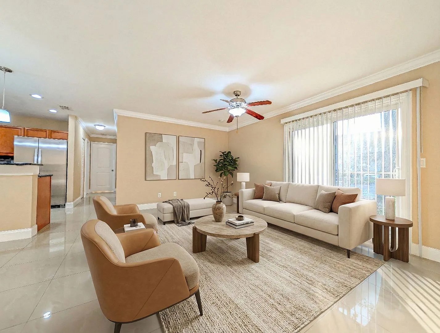 Beautifully remodeled condo for rent in Metrowest! — Photo 3
