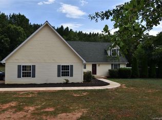 145 Stone Way Ln, Rutherfordton, NC 28139