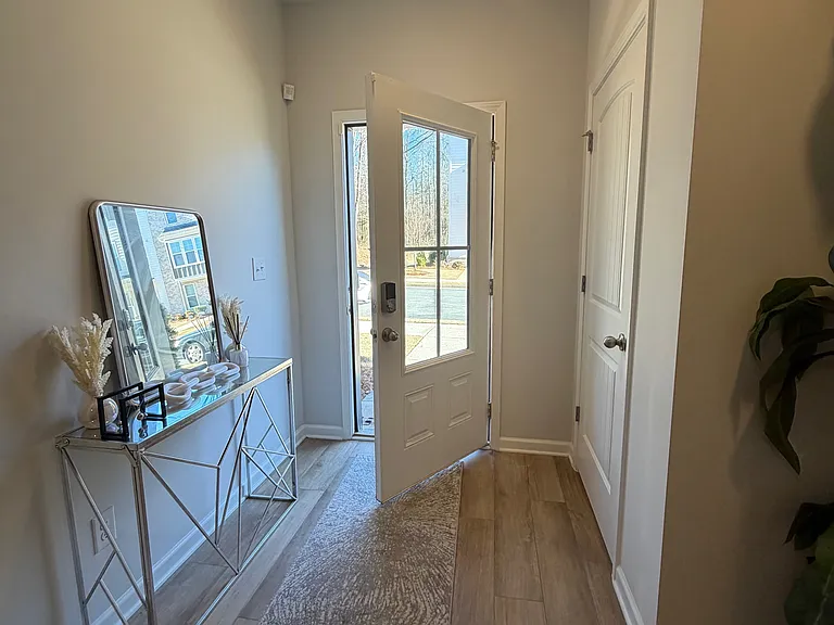 205 Wallace St #1 — Photo 9