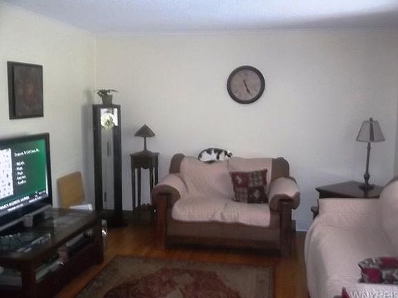 4th image of 92 Maryknoll Dr