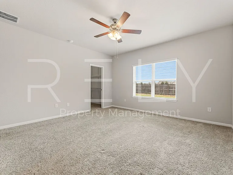 2412 Star Hill Rnch — Photo 20