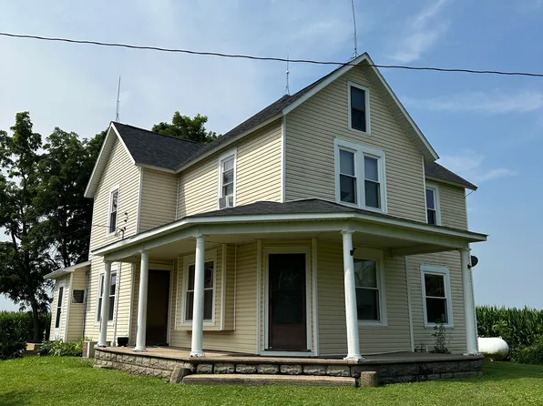 5326 Observatory Ave SW, Riverside, IA 52327