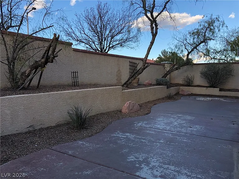 9724 Sandmist Ave — Photo 33
