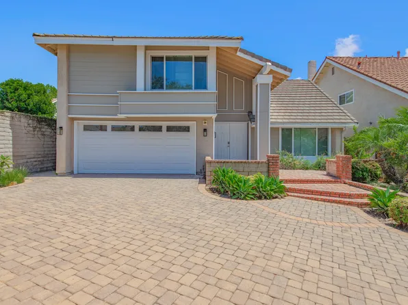 24 Ensueno W, Irvine, CA 92620