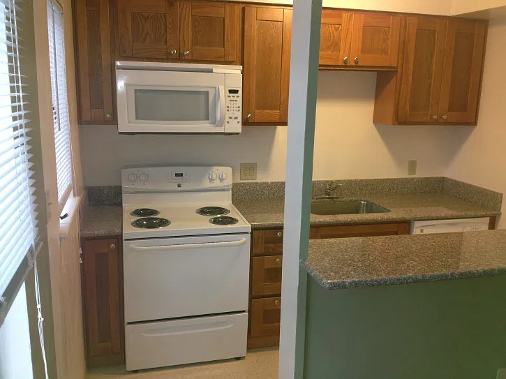 1729 G St — Photo 2