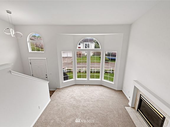 4th image of 16961 Ashleigh Place SE