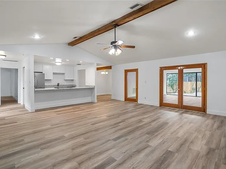 901 Cutler Rd — Photo 12