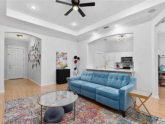 2nd image of 603 Bishop St