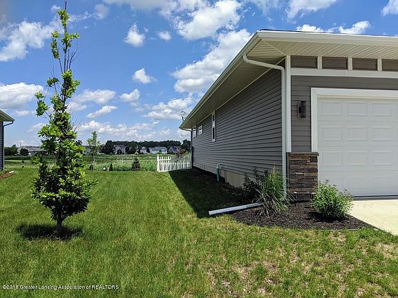 4th image of 3768 Shearwater Ln