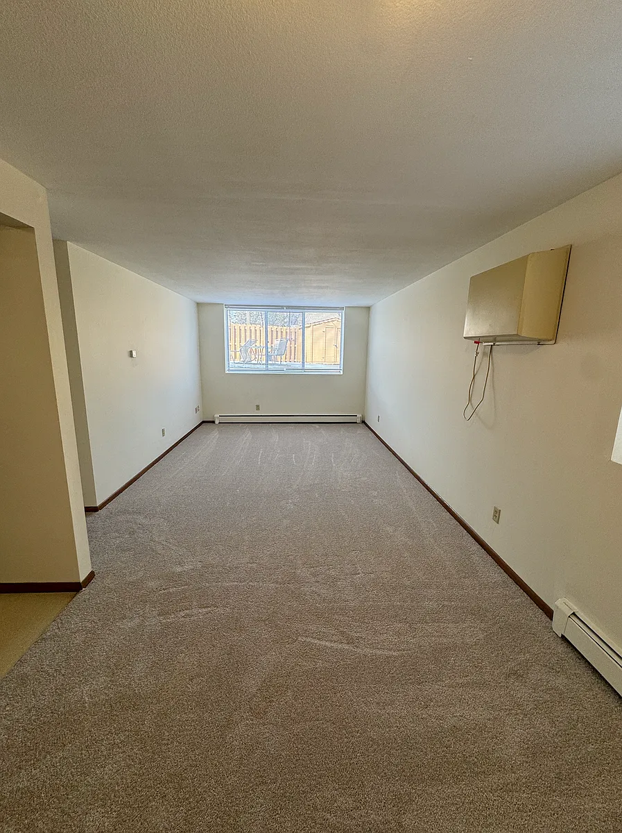 Building Photo - 3308 E 38th St #4