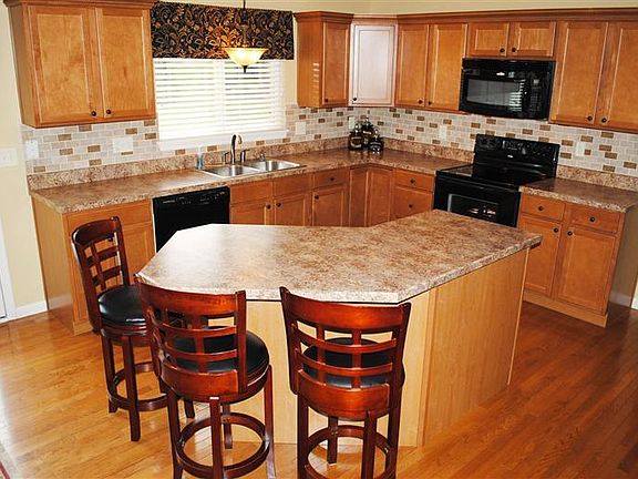 5th image of this home