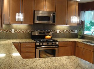 6332 S Poplar Ct, Centennial, CO 80111