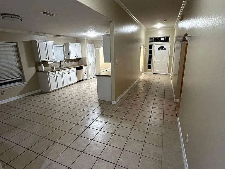 3702 Mystic Cir — Photo 25